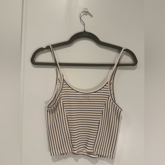 Urban Outfitters BDG Women’s Black White Stripe Tank Size M - Picture 2 of 3